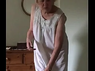 奶奶